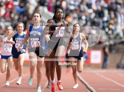 Thumbnail 3 in Penn Relays (4 X 400 Meter) photogallery.