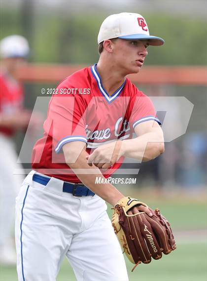 Thumbnail 2 in Grove City vs. Lancaster (OHSAA D1 District Final) photogallery.