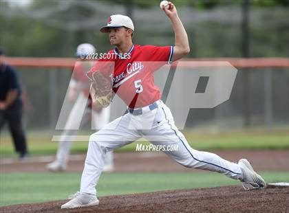 Thumbnail 3 in Grove City vs. Lancaster (OHSAA D1 District Final) photogallery.