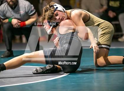 Thumbnail 3 in Farmington vs Davis  photogallery.
