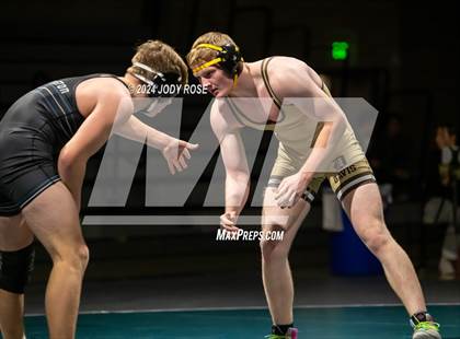 Thumbnail 2 in Farmington vs Davis  photogallery.