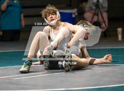 Thumbnail 1 in Farmington vs Davis  photogallery.