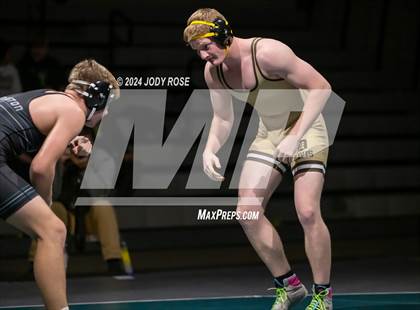 Thumbnail 1 in Farmington vs Davis  photogallery.