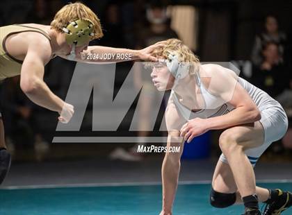 Thumbnail 2 in Farmington vs Davis  photogallery.