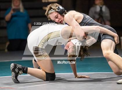 Thumbnail 3 in Farmington vs Davis  photogallery.