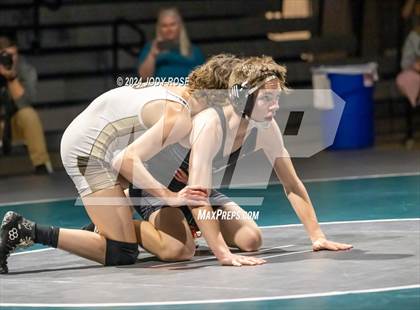 Thumbnail 3 in Farmington vs Davis  photogallery.