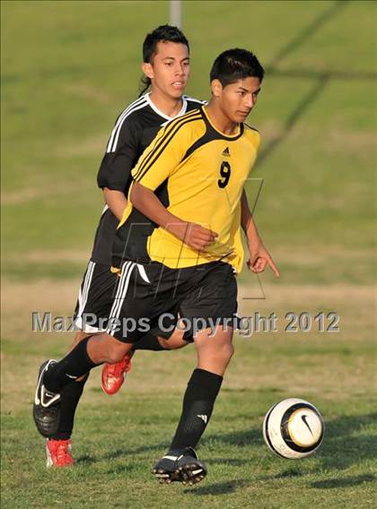 Thumbnail 2 in Villa Park vs Foothill photogallery.