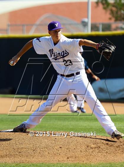 Thumbnail 2 in Carter @ Valencia photogallery.
