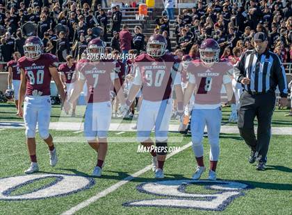Thumbnail 1 in Langham Creek vs. Cinco Ranch (UIL 6A Area Playoff) photogallery.