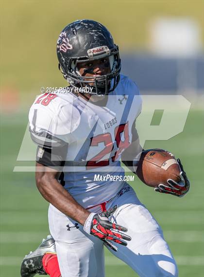 Thumbnail 1 in Langham Creek vs. Cinco Ranch (UIL 6A Area Playoff) photogallery.