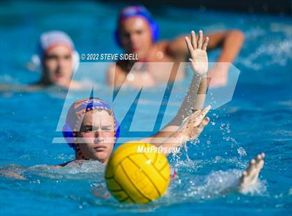 Thumbnail 3 in Fallbrook @ Clairemont photogallery.