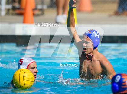 Thumbnail 3 in Fallbrook @ Clairemont photogallery.