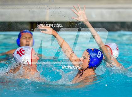 Thumbnail 3 in Fallbrook @ Clairemont photogallery.