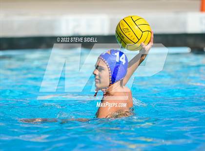 Thumbnail 3 in Fallbrook @ Clairemont photogallery.