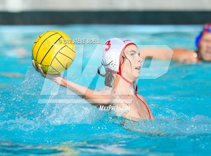 Thumbnail 3 in Fallbrook @ Clairemont photogallery.