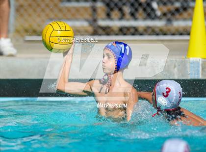 Thumbnail 3 in Fallbrook @ Clairemont photogallery.