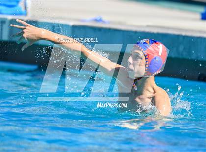 Thumbnail 2 in Fallbrook @ Clairemont photogallery.