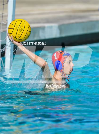 Thumbnail 3 in Fallbrook @ Clairemont photogallery.