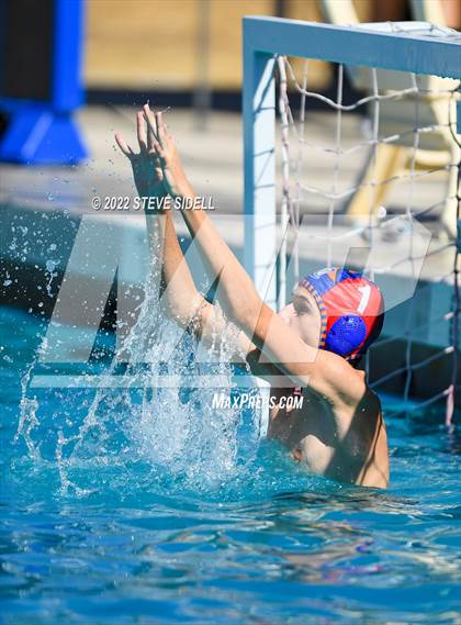 Thumbnail 3 in Fallbrook @ Clairemont photogallery.