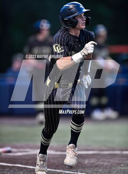 Thumbnail 2 in Ore City vs. Harleton (UIL 2A Area Playoff) photogallery.