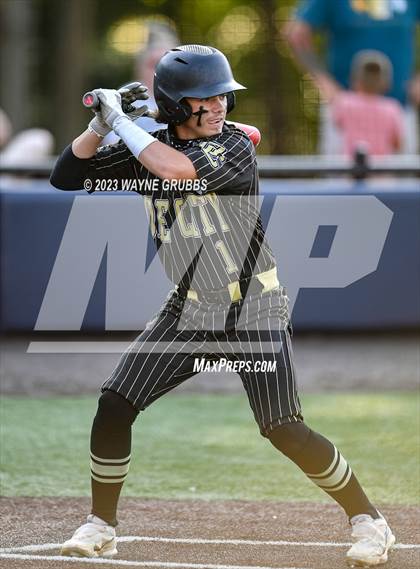 Thumbnail 3 in Ore City vs. Harleton (UIL 2A Area Playoff) photogallery.