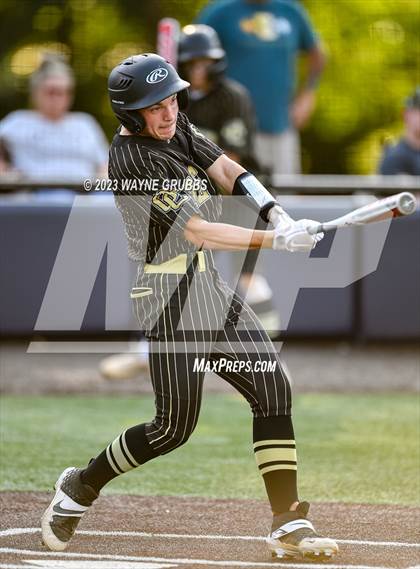 Thumbnail 1 in Ore City vs. Harleton (UIL 2A Area Playoff) photogallery.