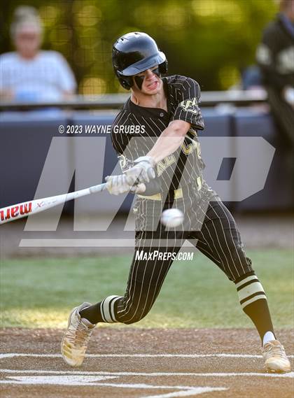 Thumbnail 3 in Ore City vs. Harleton (UIL 2A Area Playoff) photogallery.
