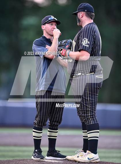 Thumbnail 1 in Ore City vs. Harleton (UIL 2A Area Playoff) photogallery.