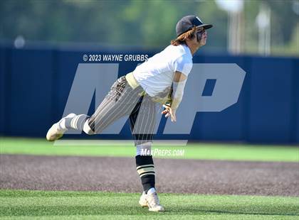 Thumbnail 3 in Ore City vs. Harleton (UIL 2A Area Playoff) photogallery.
