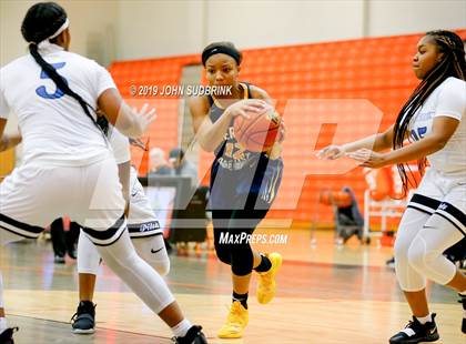 Thumbnail 1 in Norview vs Riverdale Baptist (StatVa Girls Basketball Classic) photogallery.