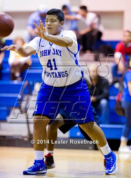 Thumbnail 3 in Roosevelt [Theodore] vs Jay, Freshman B photogallery.