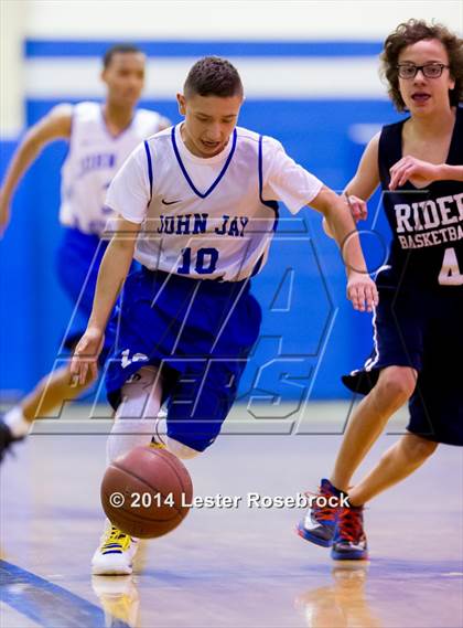 Thumbnail 3 in Roosevelt [Theodore] vs Jay, Freshman B photogallery.