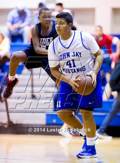 Thumbnail 2 in Roosevelt [Theodore] vs Jay, Freshman B photogallery.