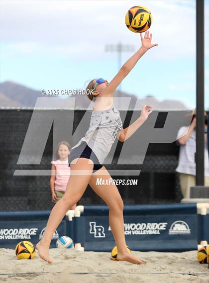 Thumbnail 2 in Ironwood Ridge vs Flagstaff (CatBox Classic Beach Invitational) photogallery.