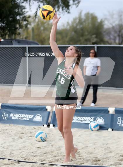 Thumbnail 2 in Ironwood Ridge vs Flagstaff (CatBox Classic Beach Invitational) photogallery.
