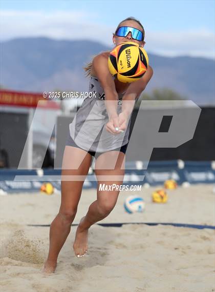Thumbnail 1 in Ironwood Ridge vs Flagstaff (CatBox Classic Beach Invitational) photogallery.