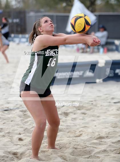 Thumbnail 3 in Ironwood Ridge vs Flagstaff (CatBox Classic Beach Invitational) photogallery.