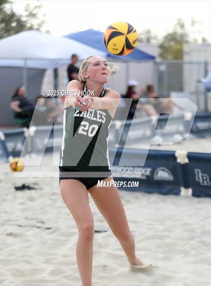 Thumbnail 3 in Ironwood Ridge vs Flagstaff (CatBox Classic Beach Invitational) photogallery.