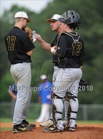 Thumbnail 3 in Athens Drive vs Apex (NCHSAA 4A Playoffs) photogallery.