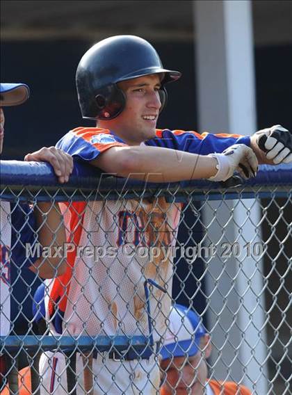 Thumbnail 3 in Athens Drive vs Apex (NCHSAA 4A Playoffs) photogallery.