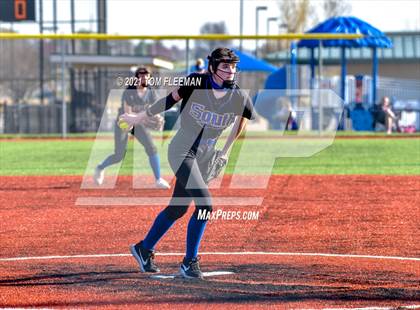 Thumbnail 2 in Olathe South @ Olathe West photogallery.
