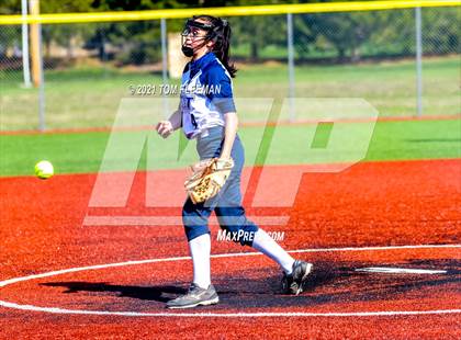 Thumbnail 1 in Olathe South @ Olathe West photogallery.