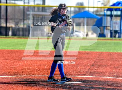 Thumbnail 1 in Olathe South @ Olathe West photogallery.
