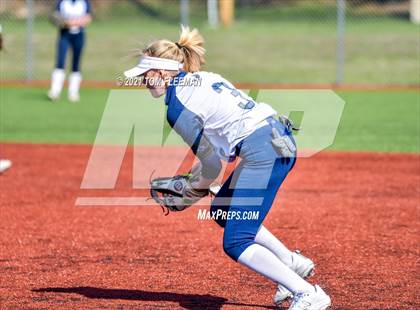 Thumbnail 1 in Olathe South @ Olathe West photogallery.
