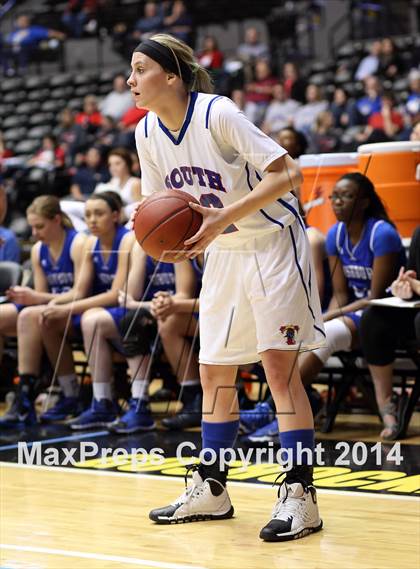 Thumbnail 3 in South vs. Washburn Rural (KSHSAA 6A Playoff) photogallery.