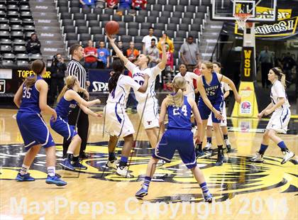 Thumbnail 2 in South vs. Washburn Rural (KSHSAA 6A Playoff) photogallery.