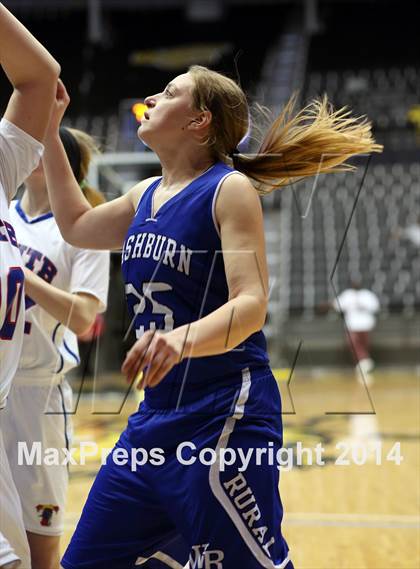 Thumbnail 2 in South vs. Washburn Rural (KSHSAA 6A Playoff) photogallery.
