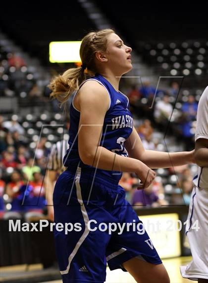 Thumbnail 2 in South vs. Washburn Rural (KSHSAA 6A Playoff) photogallery.