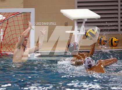 Thumbnail 2 in Clear Creek vs. La Porte photogallery.