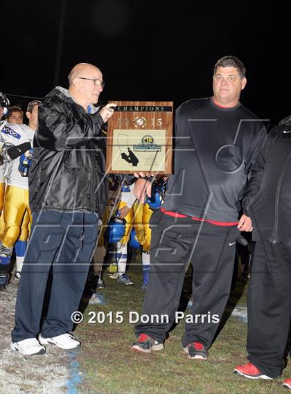 Thumbnail 2 in Serrano vs. Oak Hills (CIF SS Eastern Division Final) photogallery.
